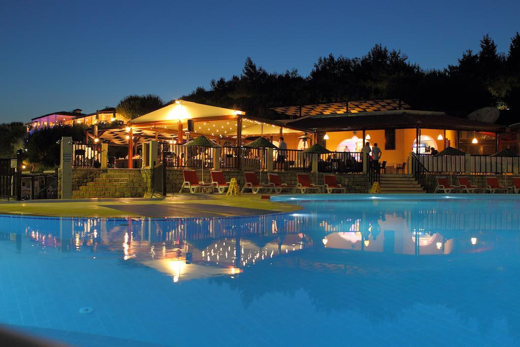 Teos Village Seferihisar Bagian luar foto